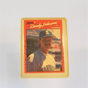 1990 Donruss Randy Johnson Seattle Mariners #379 Baseball Card NO DOT ERROR